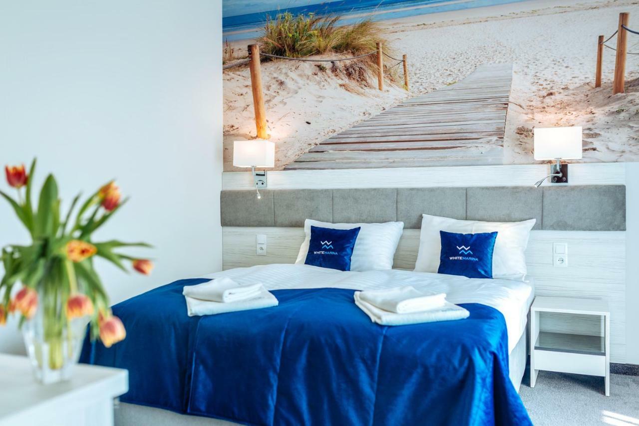 White Marina Apartamenty 尤斯托尼莫斯基 外观 照片