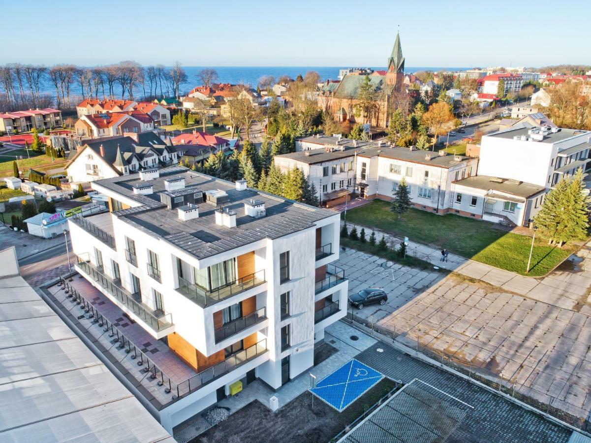 White Marina Apartamenty 尤斯托尼莫斯基 外观 照片