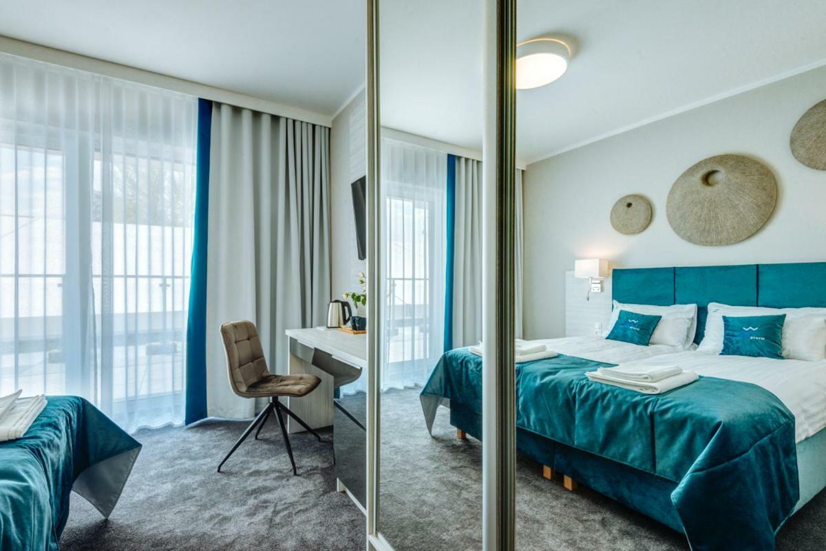 White Marina Apartamenty 尤斯托尼莫斯基 外观 照片